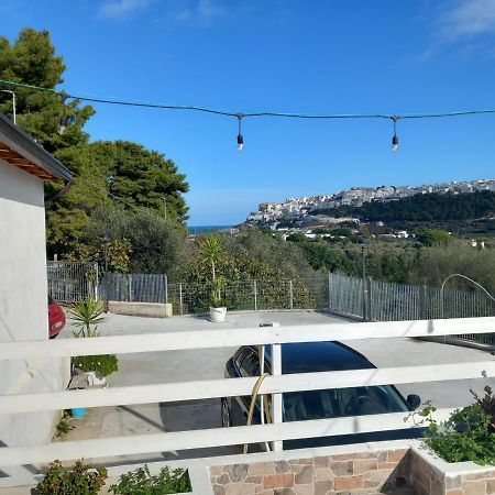 Casa Vacanze Leonardo ペスキチ エクステリア 写真